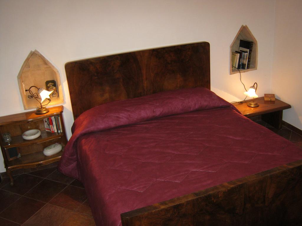 Bb Fonterrante Apartman Monterubbiano Szoba fotó