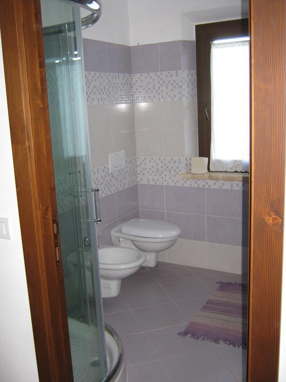 Bb Fonterrante Apartman Monterubbiano Szoba fotó