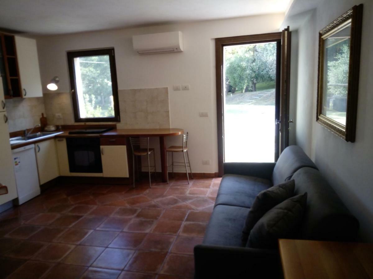 Bb Fonterrante Apartman Monterubbiano Kültér fotó